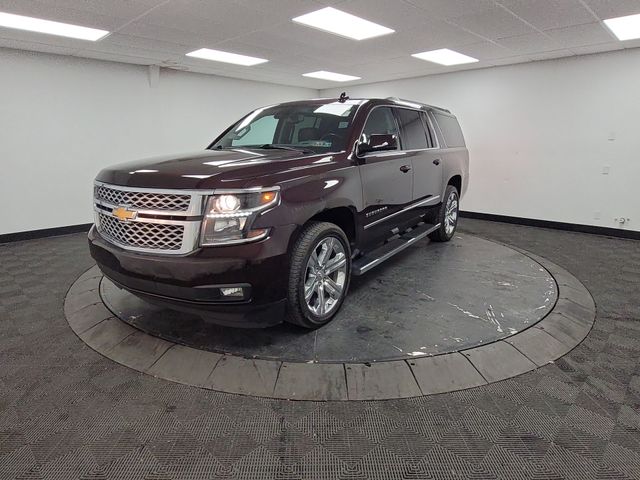 2020 Chevrolet Suburban 4WD 1500 LT's photo