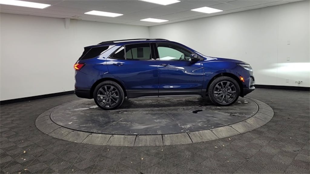 Used 2022 Chevrolet Equinox RS SUV