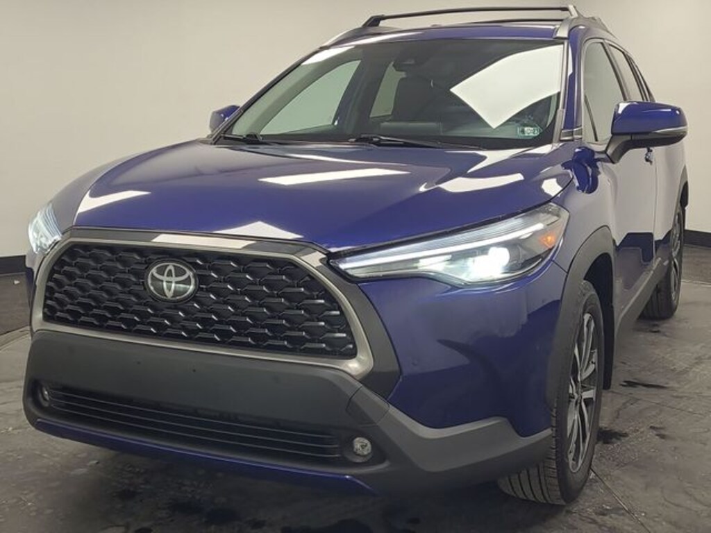Used 2022 Toyota Corolla Cross XLE SUV