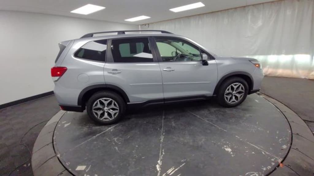 Used 2021 Subaru Forester Premium SUV