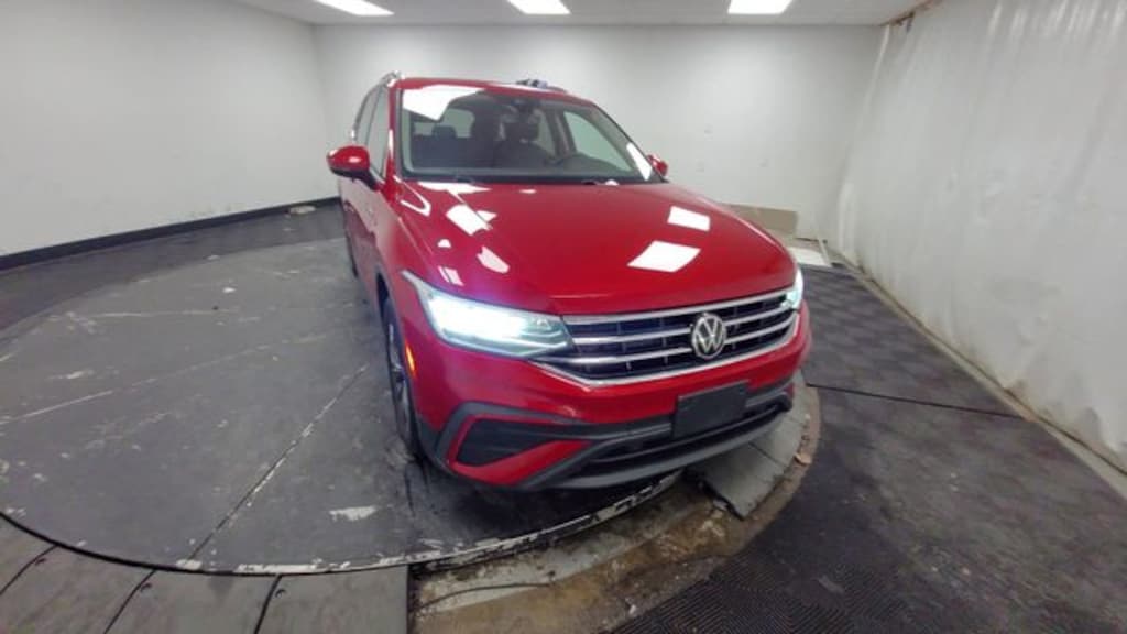 Used 2022 Volkswagen Tiguan 2.0T SE SUV