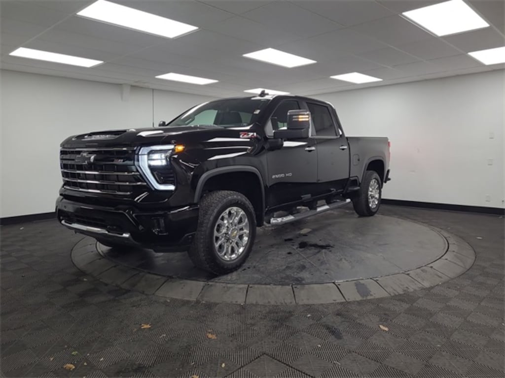Used 2025 Chevrolet Silverado 2500 HD LT Truck Crew Cab