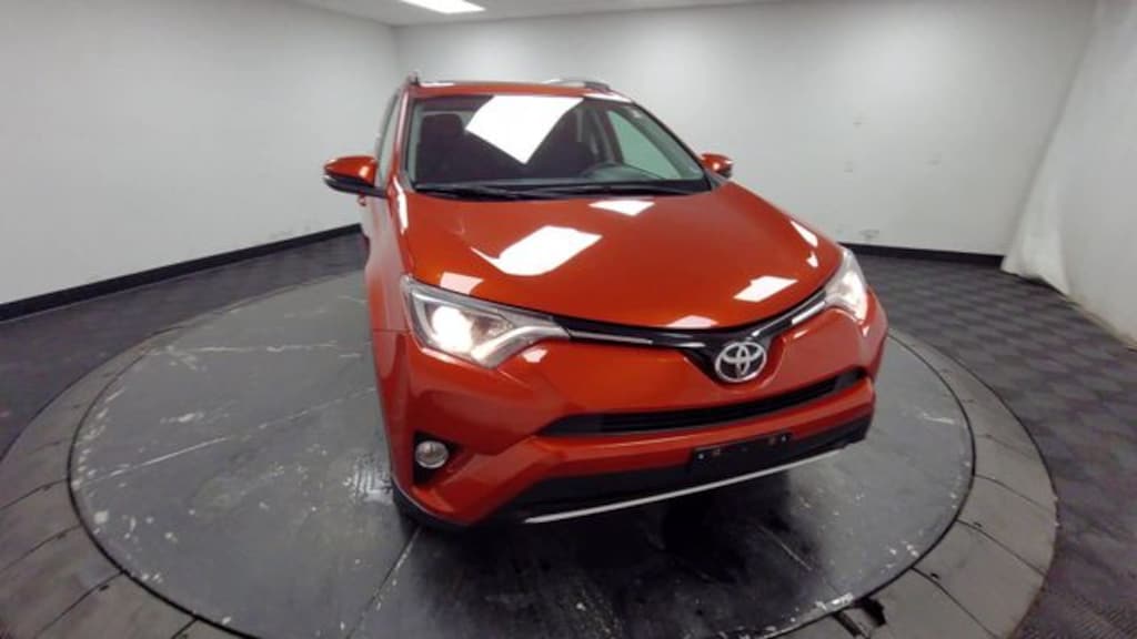 Used 2016 Toyota RAV4 XLE SUV