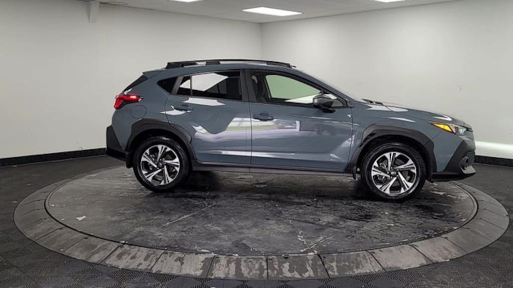 Used 2025 Subaru Crosstrek Premium SUV