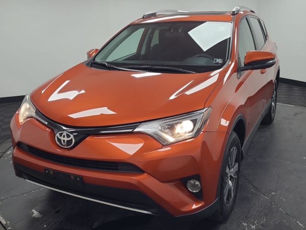 Used 2016 Toyota RAV4 XLE SUV