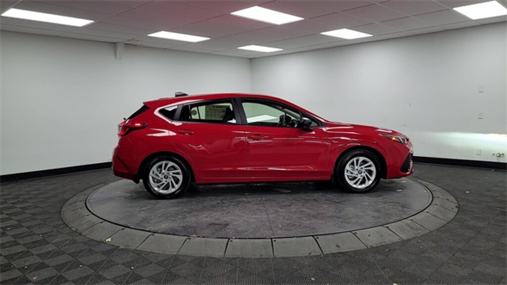 New 2025 Subaru Impreza Base 5-Door
