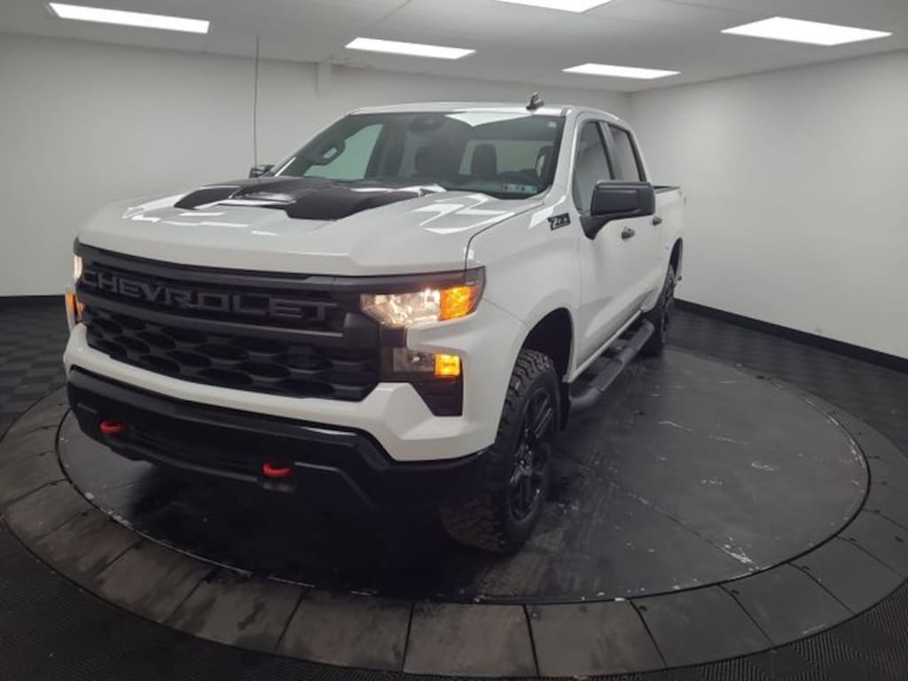 Used 2023 Chevrolet Silverado 1500 Custom Trail Boss Truck Crew Cab