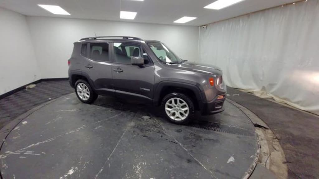 Used 2018 Jeep Renegade Latitude 4x4 SUV