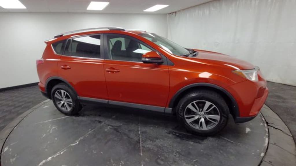 Used 2016 Toyota RAV4 XLE SUV