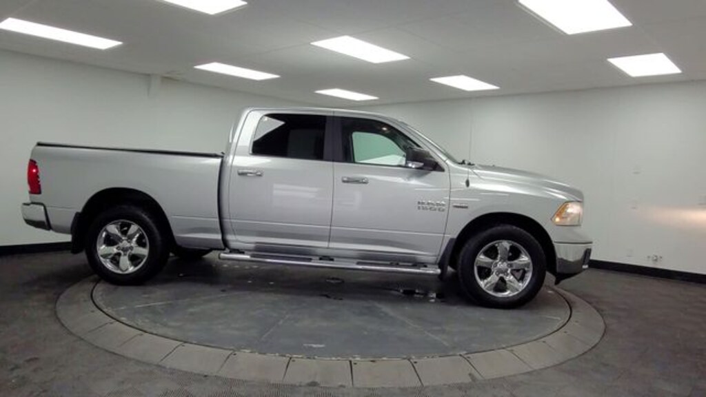Used 2017 Ram 1500 SLT Truck Crew Cab