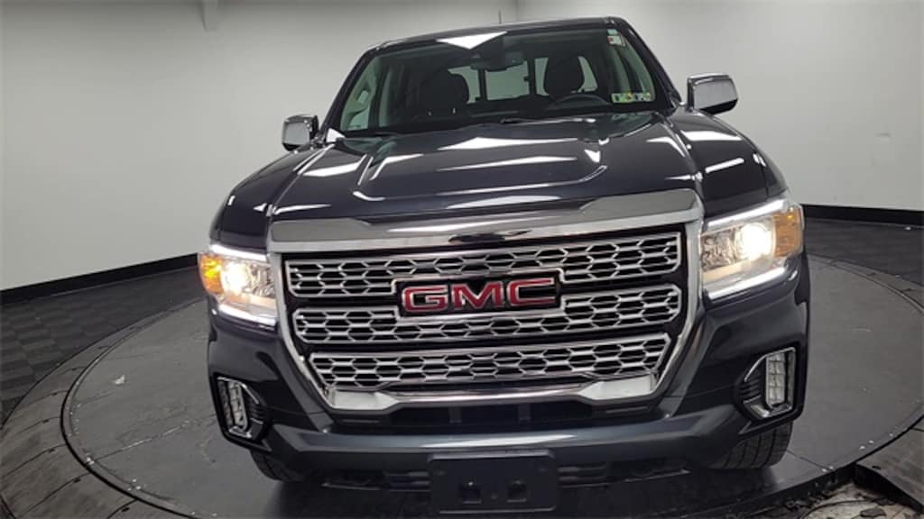 Used 2022 GMC Canyon Denali Truck Crew Cab