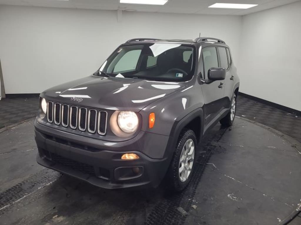 Used 2018 Jeep Renegade Latitude 4x4 SUV