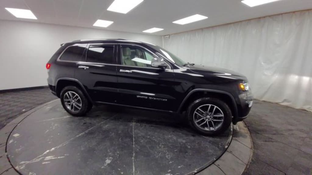 Used 2018 Jeep Grand Cherokee Limited 4x4 SUV