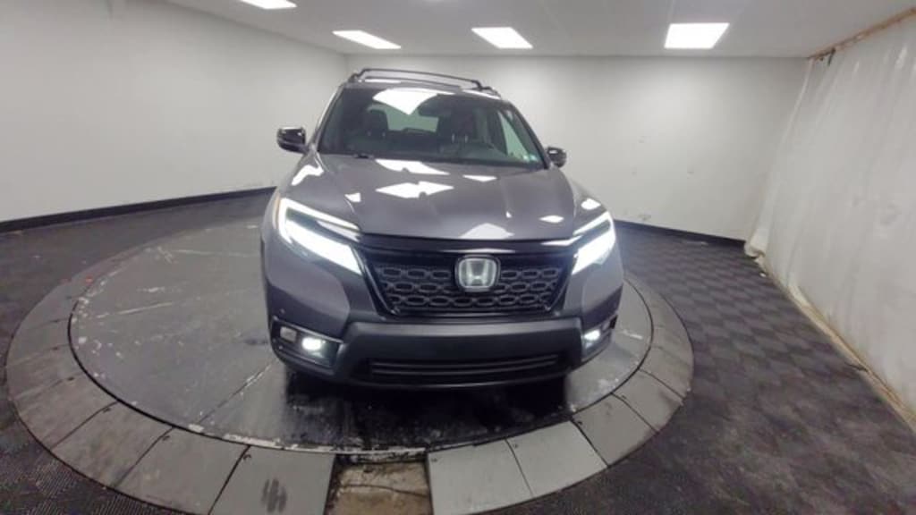 Used 2019 Honda Passport Touring AWD SUV