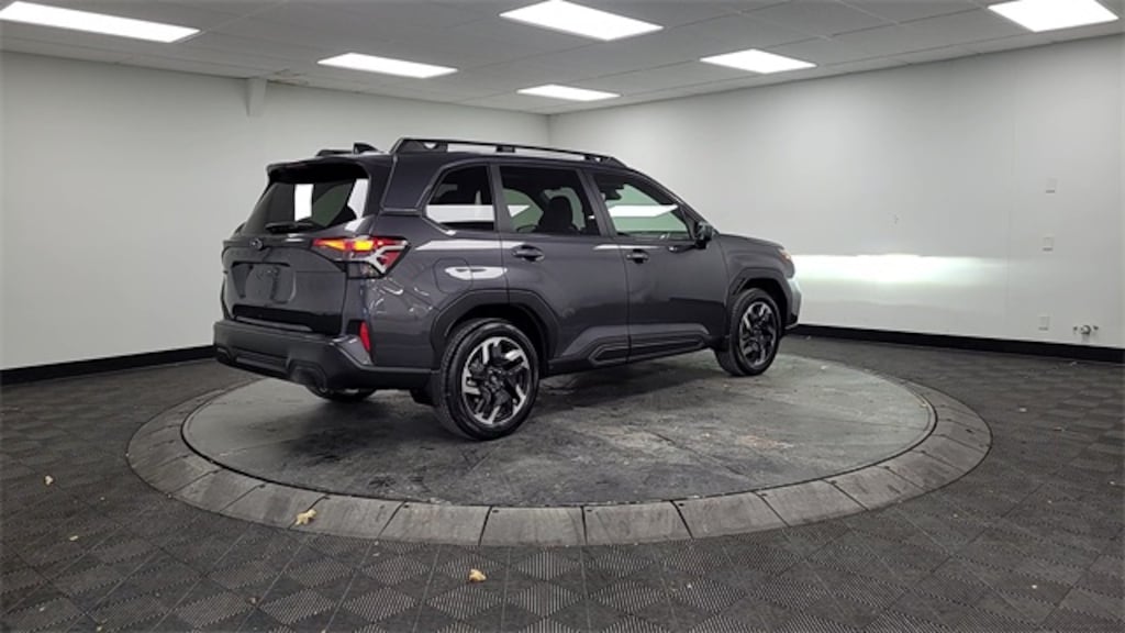 New 2025 Subaru Forester Limited SUV