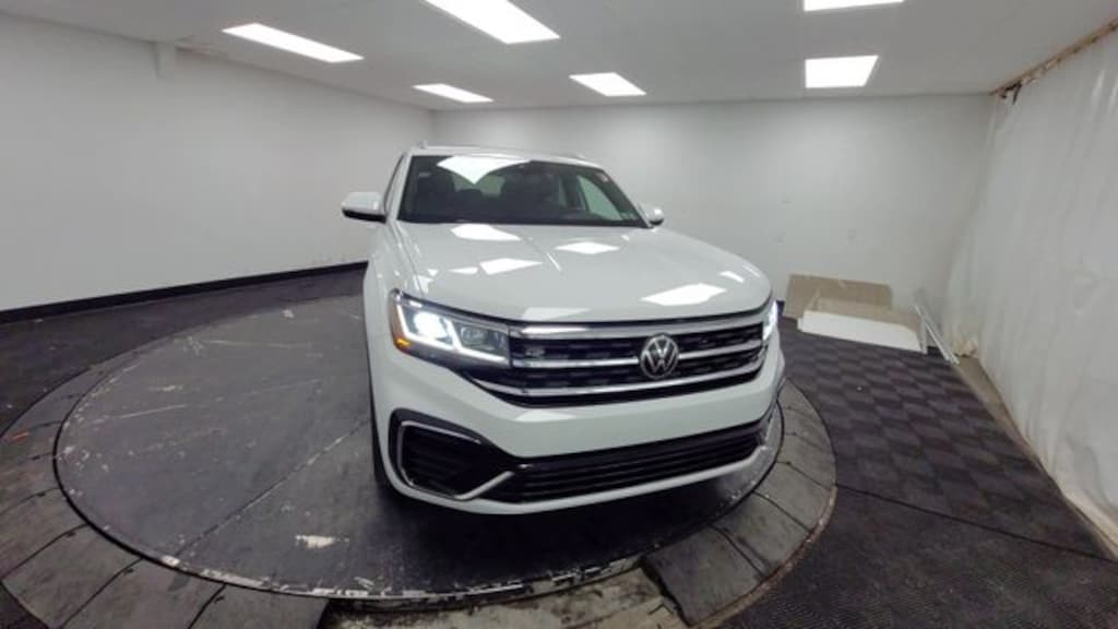 Used 2020 Volkswagen Atlas Cross Sport 3.6L V6 SEL R-Line 4MOTION SUV