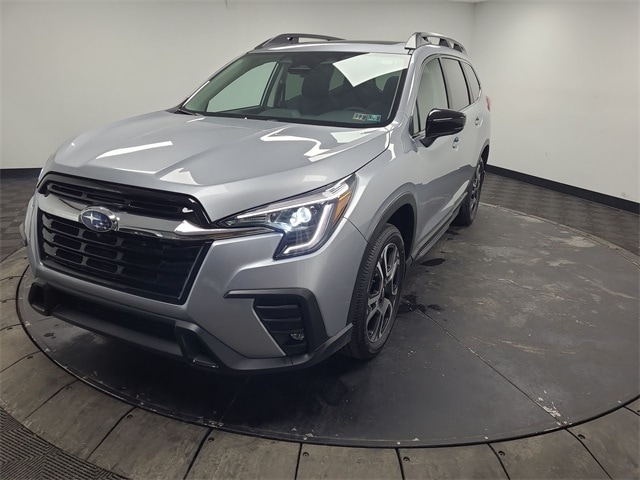 2026 Subaru Ascent Limited's photo