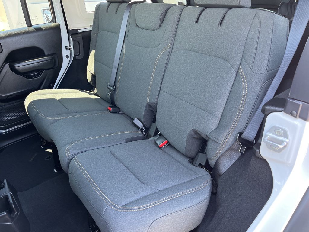 2025 Jeep Wrangler 4-Door Sport S - Photo 16