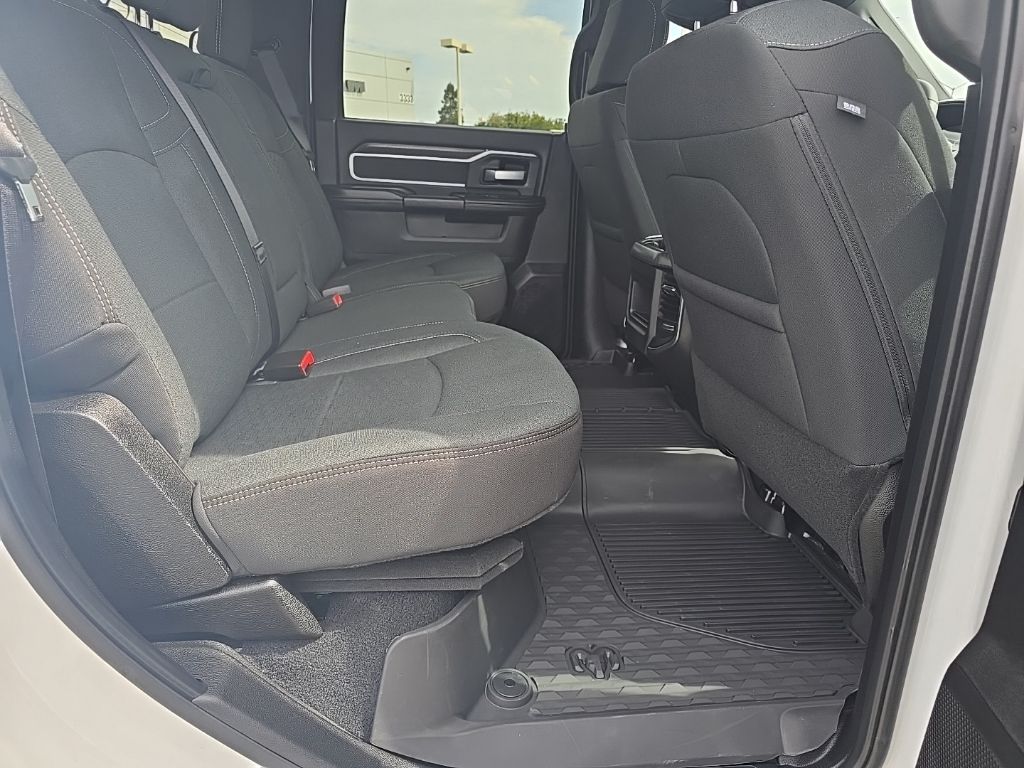 2025 RAM 2500 Big Horn - Photo 8