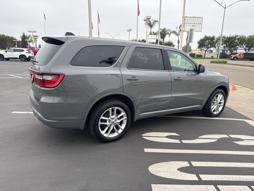 2023 Dodge Durango GT Plus photo 2