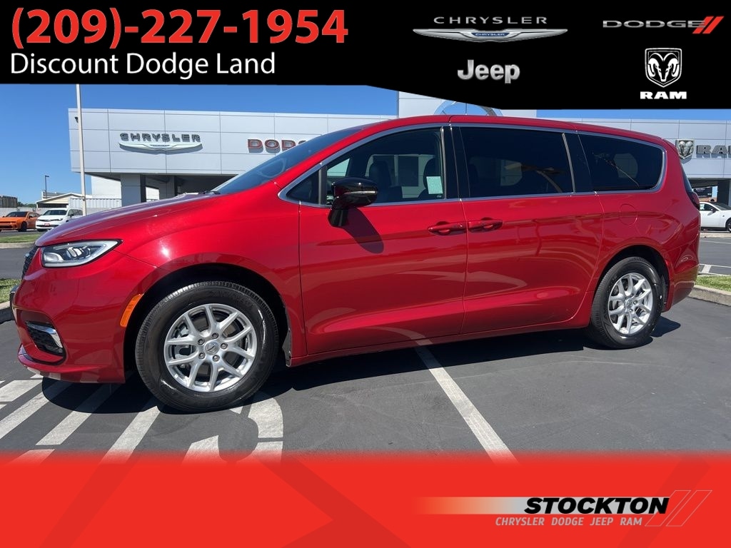 2025 Chrysler Pacifica Minivan/Van 