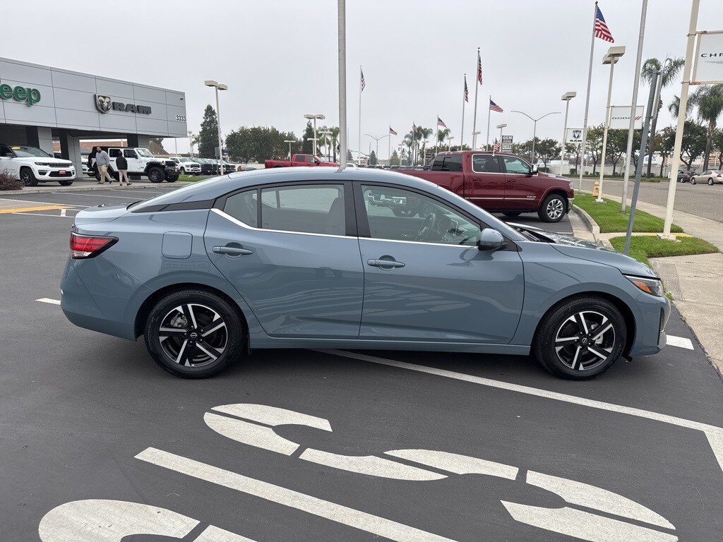 2024 Nissan Sentra SV photo 2
