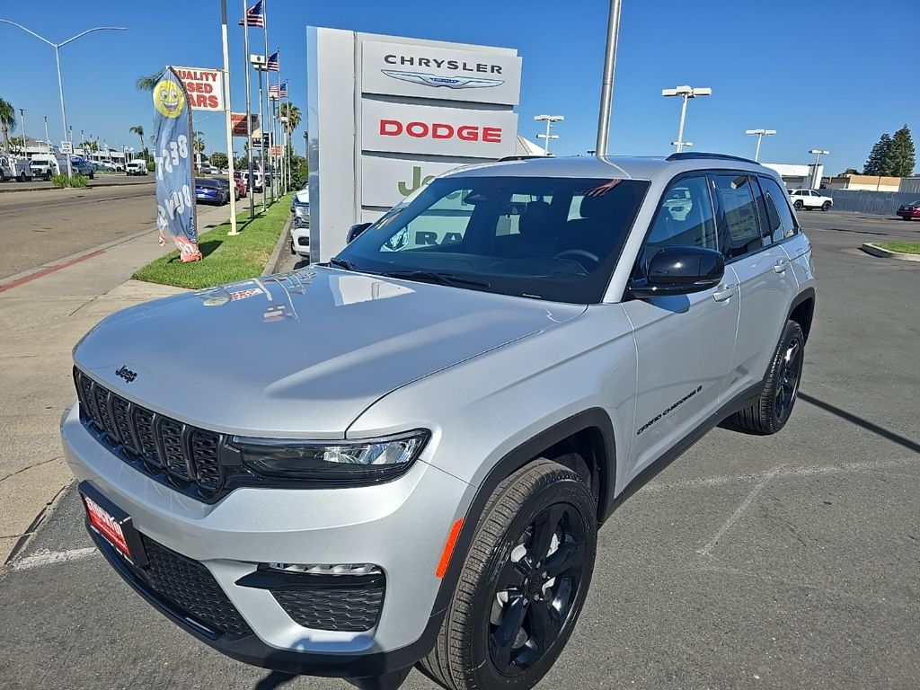 2025 Jeep Grand Cherokee Limited - Photo 22
