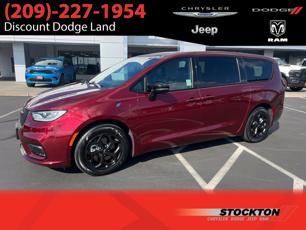 2023 Chrysler Pacifica Hybrid
