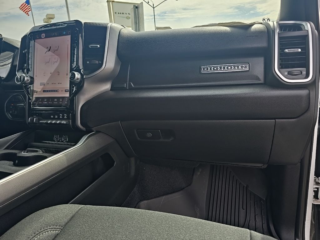 2025 RAM 2500 Big Horn - Photo 6