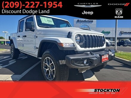 Jeep Wrangler  2025 Jeep Gladiator SPORT S 4X4 Pickup Stockton, CA