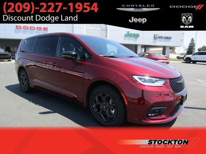 New 2023 Chrysler Pacifica Plug-In Hybrid Passenger Van For Sale Near Lodi  & Sacramento | VIN:2C4RC1S75PR584541