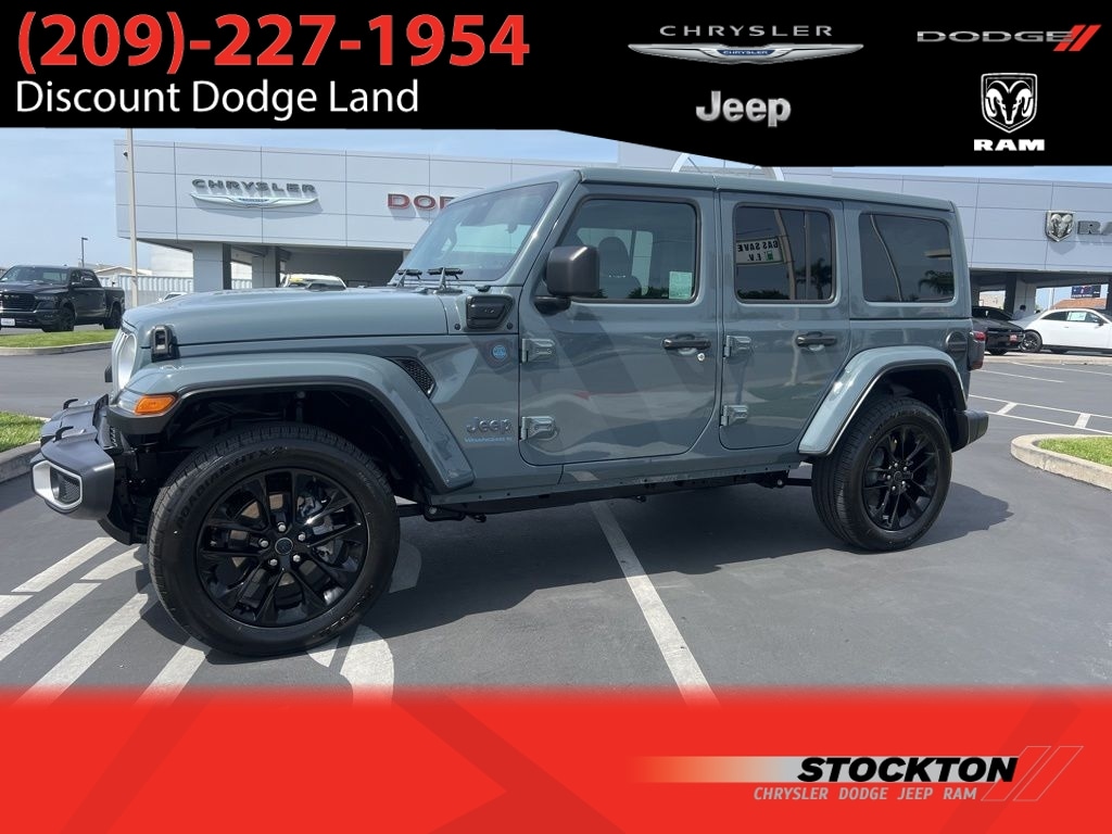 2025 Jeep Wrangler SUV 