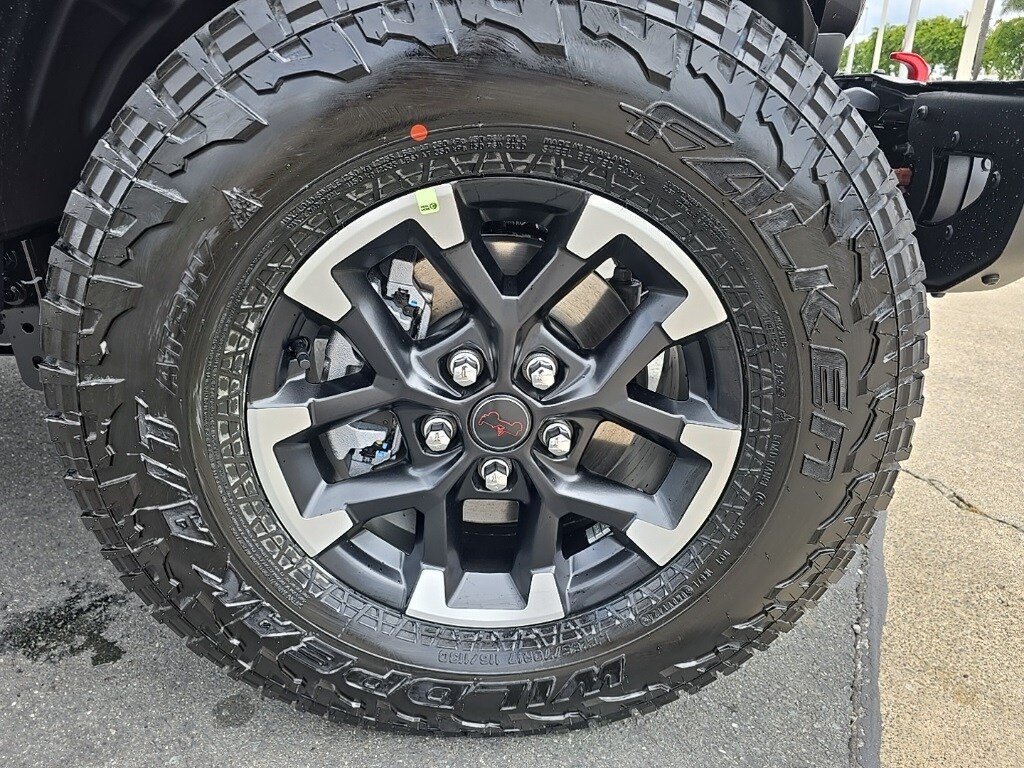 2025 Jeep Gladiator Rubicon photo 4