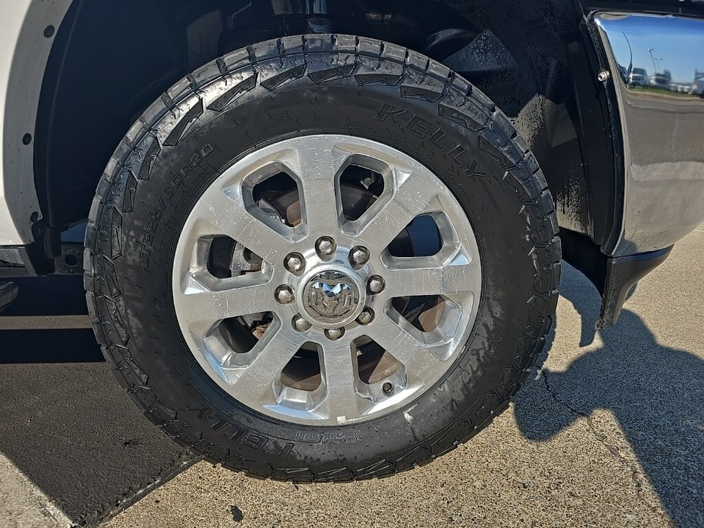 2021 Ram 2500 Laramie photo 3
