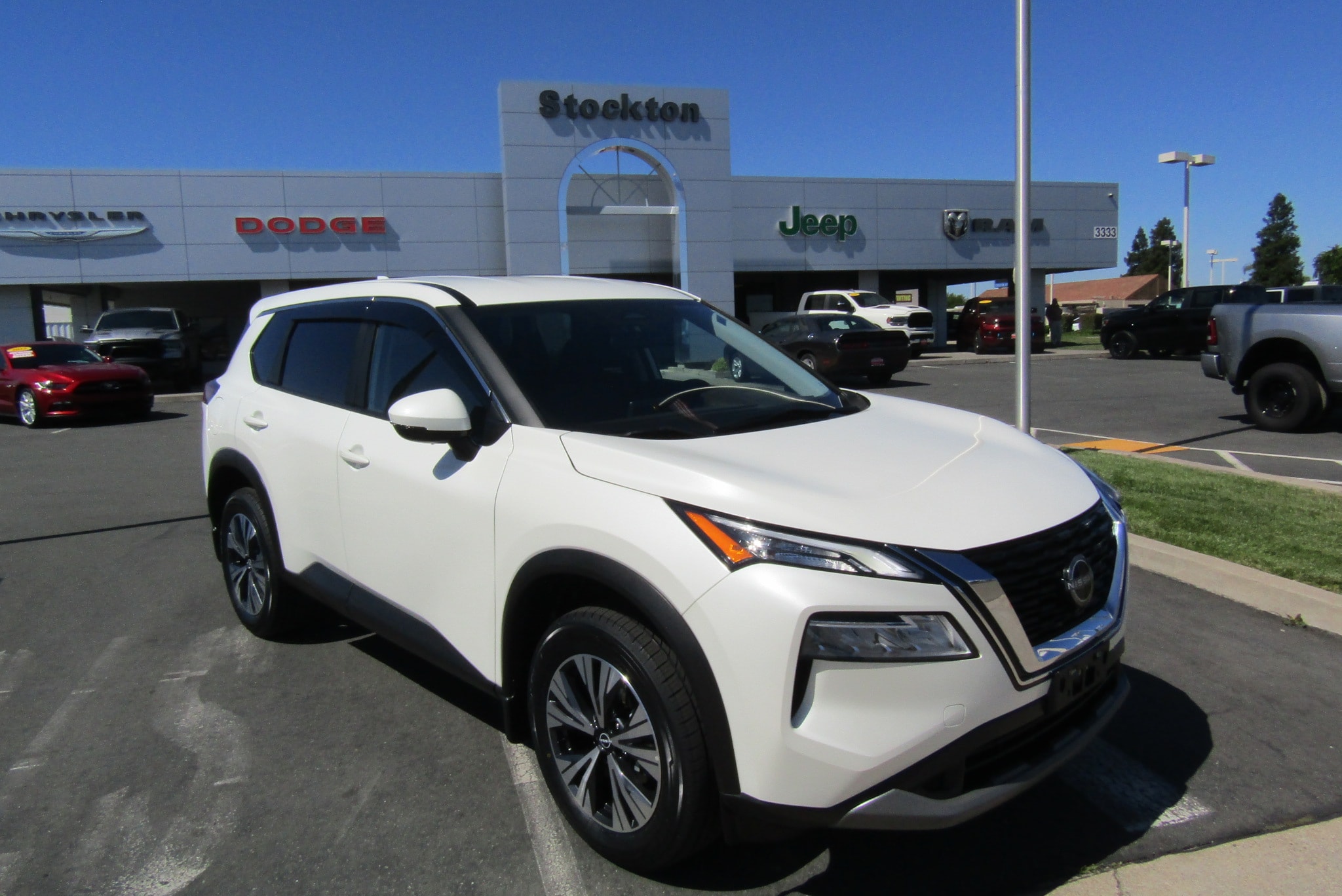 Used 2023 Nissan Rogue SV with VIN 5N1BT3BA4PC760380 for sale in Stockton, CA