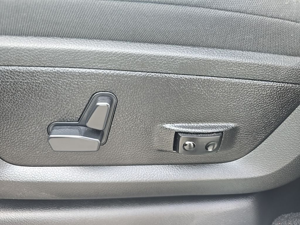 2025 RAM 2500 Big Horn - Photo 30