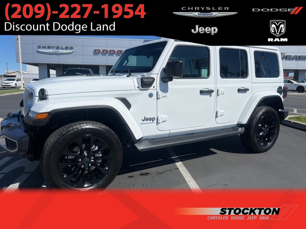 2025 Jeep Wrangler SUV 