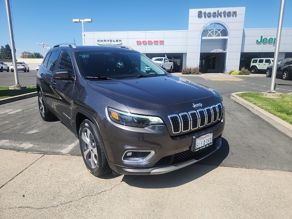 Used 2019 Jeep Cherokee Limited with VIN 1C4PJLDB7KD387246 for sale in Stockton, CA