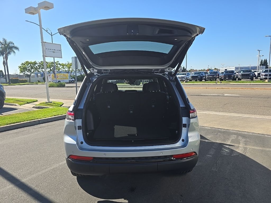 2025 Jeep Grand Cherokee Limited - Photo 15