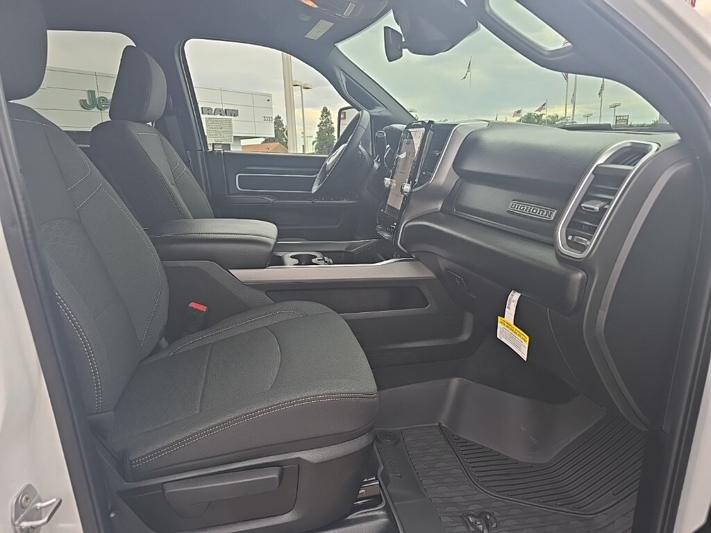 2026 Ram 2500 Big Horn photo 3