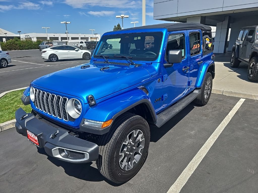2025 Jeep Wrangler 4-Door Sahara - Photo 2