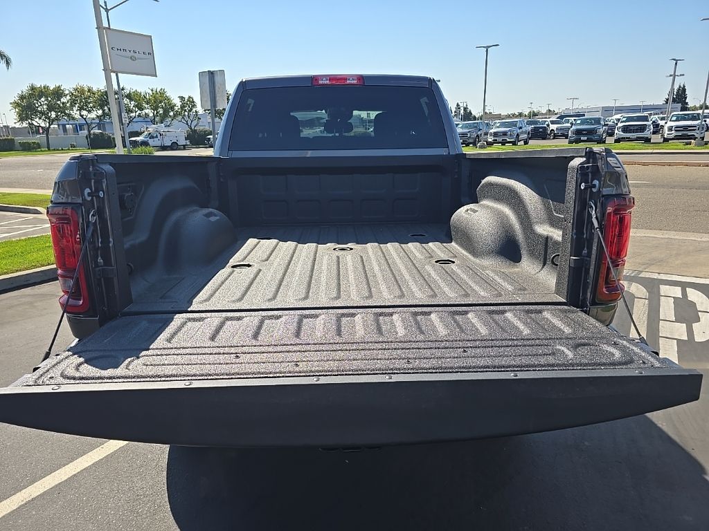 2026 RAM 2500 Big Horn - Photo 15