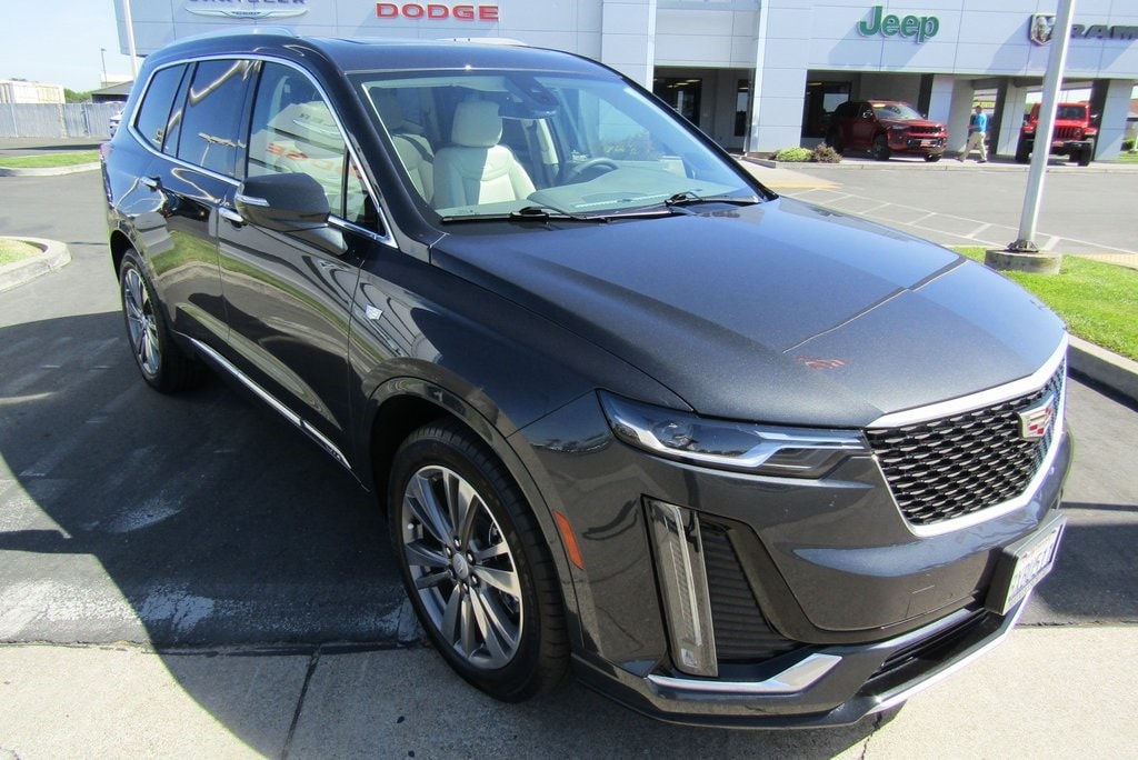 Used 2021 Cadillac XT6 Premium Luxury with VIN 1GYKPCRS9MZ157449 for sale in Stockton, CA