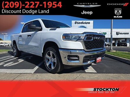New 2026 Ram 1500 TRADESMAN CREW CAB 4X4 5'7 BOX Pickup Lodi California