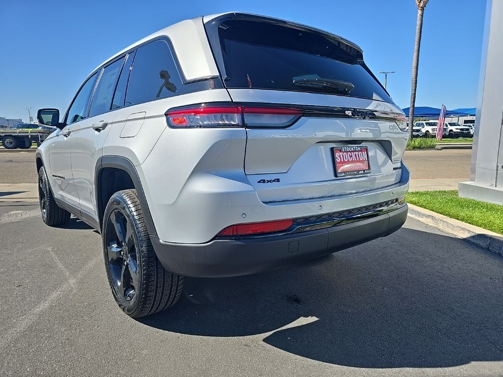 2025 Jeep Grand Cherokee Limited - Photo 18