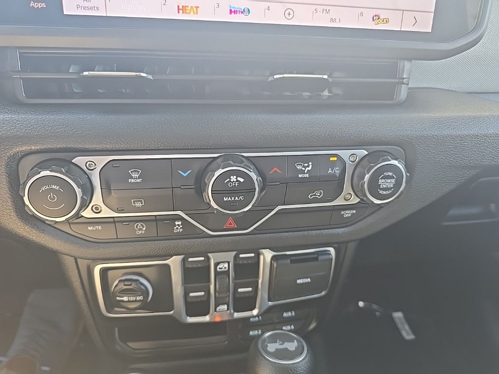 2025 Jeep Wrangler 4-Door Sport S - Photo 17