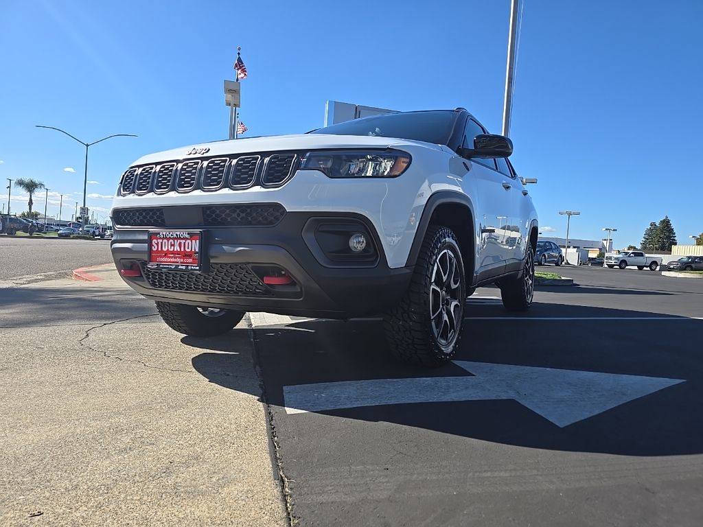 2026 Jeep Compass Trailhawk - Photo 20