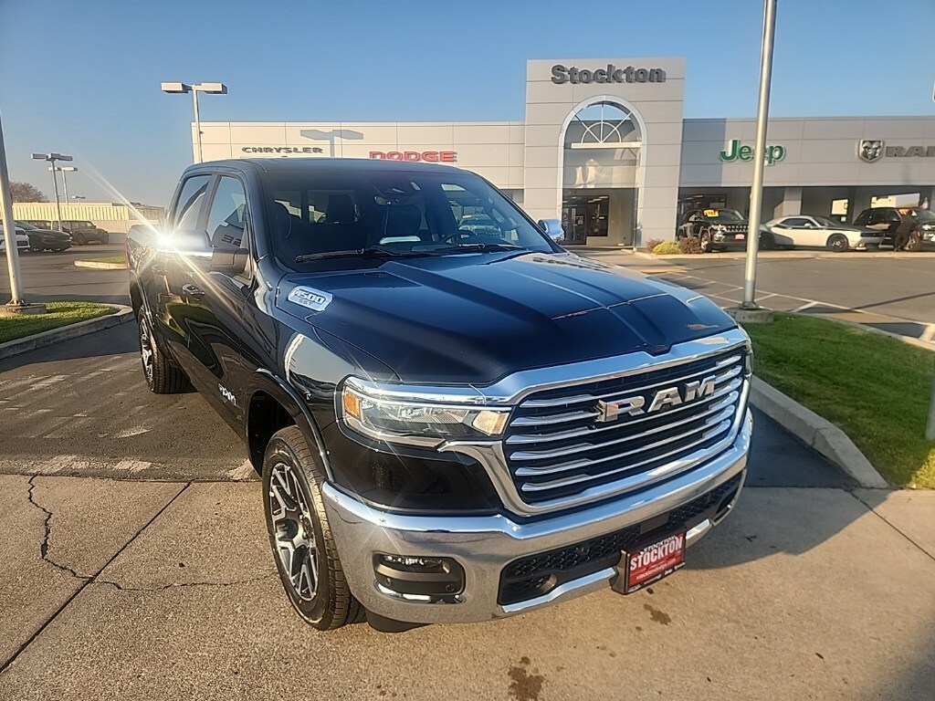 2025 Ram 1500 Laramie photo 2