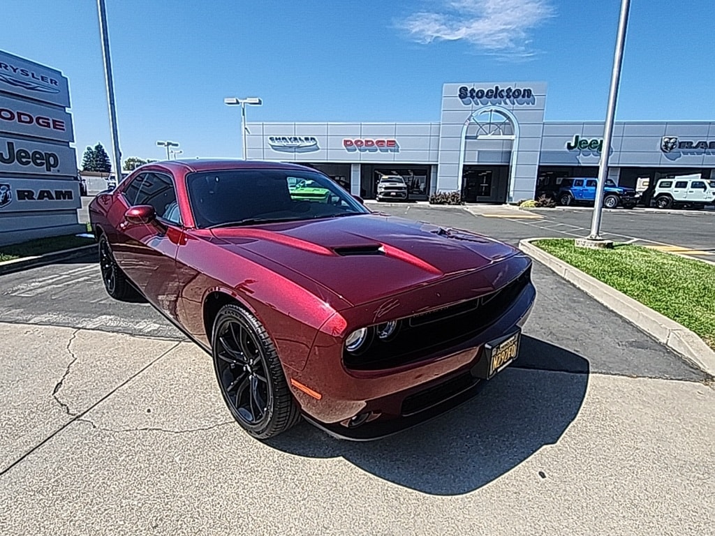 Used 2018 Dodge Challenger SXT with VIN 2C3CDZAG2JH216998 for sale in Stockton, CA