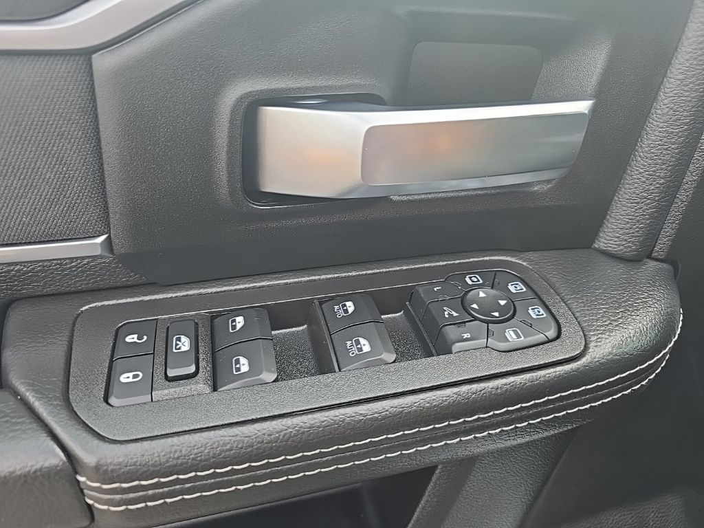 2025 RAM 2500 Big Horn - Photo 28